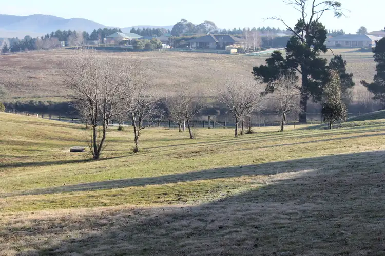 11 Rossi Place, Goulburn NSW 2580