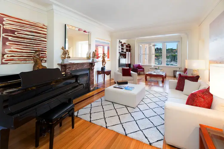 Fourth view of Homely apartment listing, 2/2 Elizabeth Bay Crescent, Elizabeth Bay NSW 2011