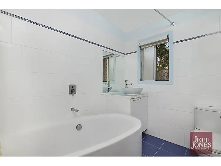 Fourth view of Homely unit listing, 5/11 Crichton Street, Yeerongpilly QLD 4105