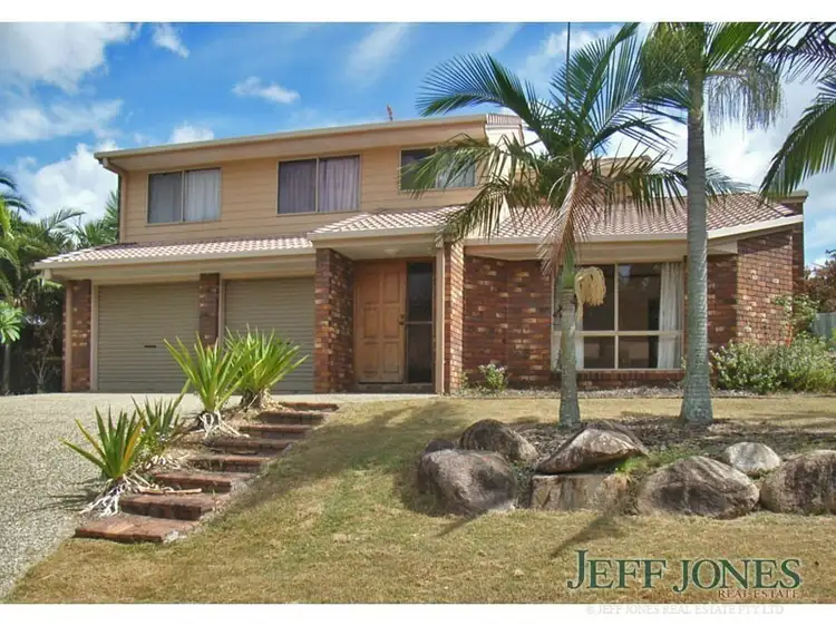 4 Ravenswood Court, Carindale QLD 4152