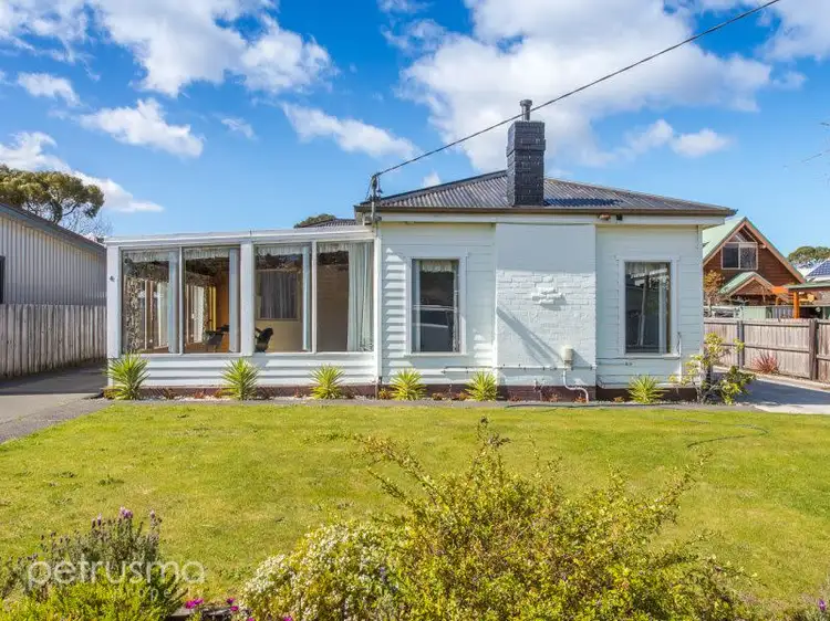 4 Alamein Avenue, Bellerive TAS 7018