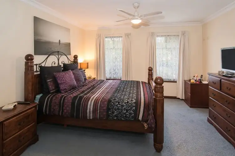 Sixth view of Homely house listing, 10 Ashcove Place, Broadwater WA 6280