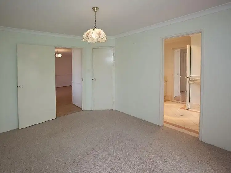 Fifth view of Homely house listing, 24/2 Glennis Close, Gosnells WA 6110