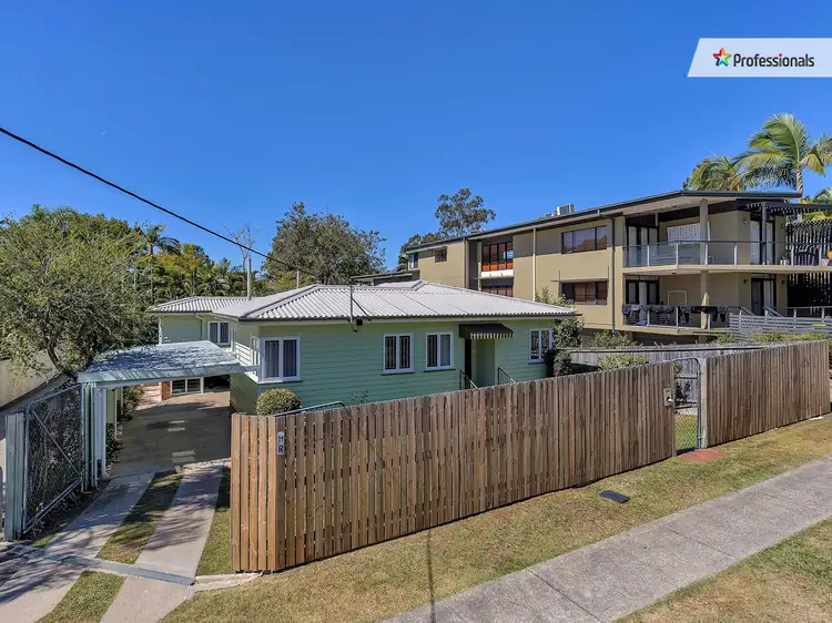 118 Central Avenue, Indooroopilly QLD 4068