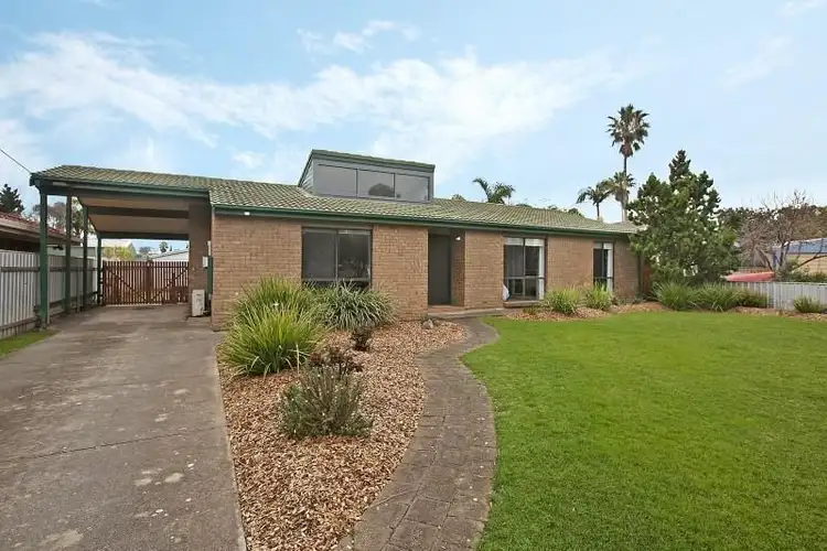 19 Kwinana Crescent, Port Noarlunga South SA 5167
