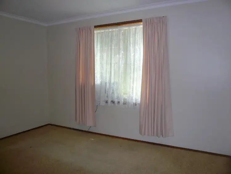 Fourth view of Homely house listing, 2 Rodda Place, Horsham VIC 3400