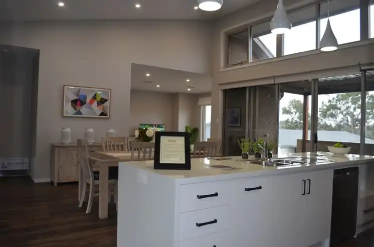 Fourth view of Homely house listing, 5 ST ANDREWS DRIVE, Mount Gambier SA 5290