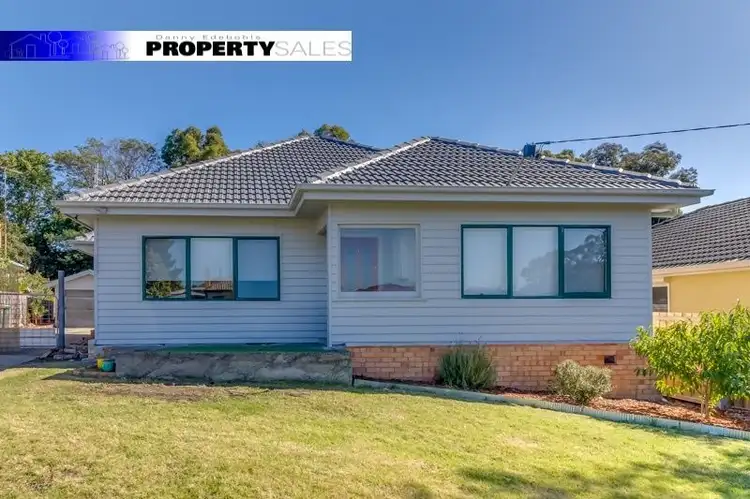 9 Eastleigh Court, Newborough VIC 3825
