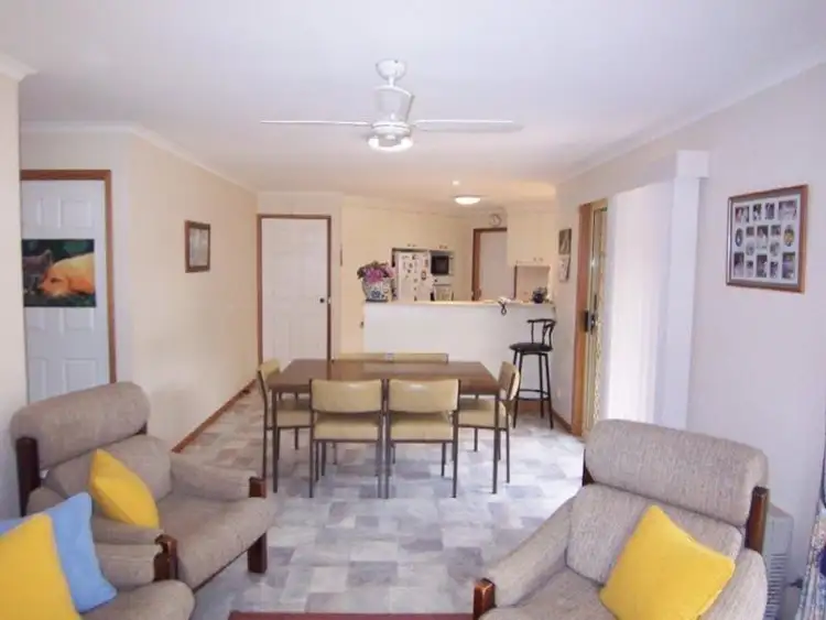 Sixth view of Homely house listing, 2 Norman Crt, Bright VIC 3741