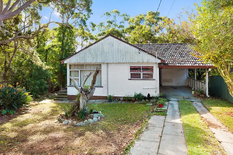 11 Brooke Street, Yarrawarrah NSW 2233