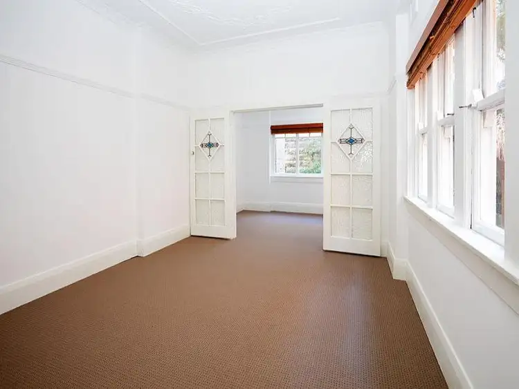 Third view of Homely apartment listing, 11/39 Roslyn Gardens, Elizabeth Bay NSW 2011