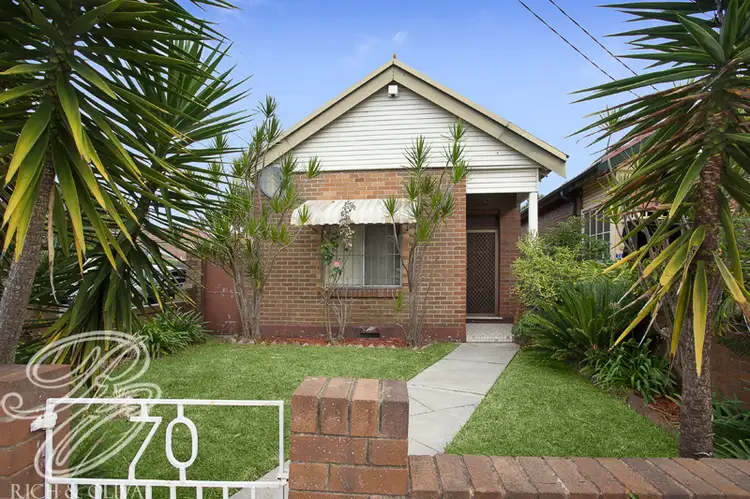 70 Thomas St (Cnr Wetherill St), Croydon NSW 2132