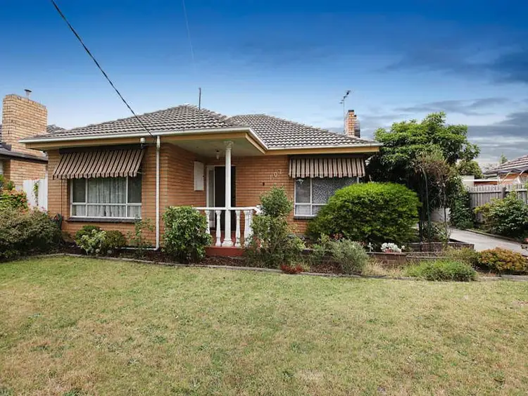 107 Seventh Avenue, Altona North VIC 3025