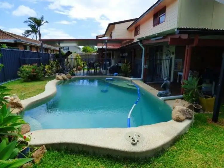72 Cavell Street, Birkdale QLD 4159