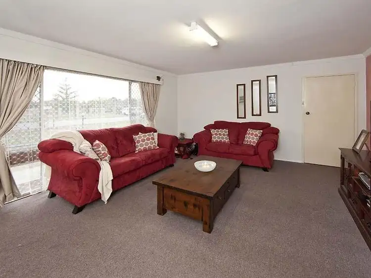 Fourth view of Homely house listing, 52 Hilton Crescent, Maddington WA 6109