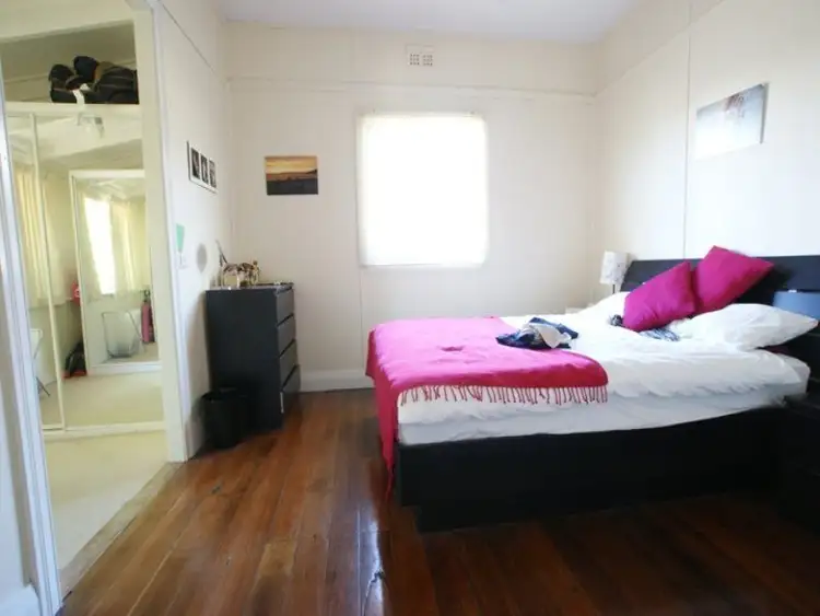 Fifth view of Homely house listing, 5 Phyllis Street, North Fremantle WA 6159