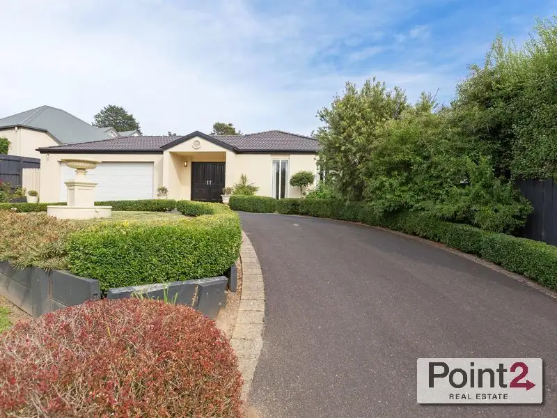 Main view of Homely house listing, 2/5 Woodlyn Mews, Mount Eliza VIC 3930