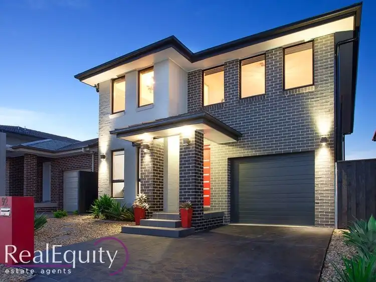 92 Maddecks Avenue, Moorebank NSW 2170