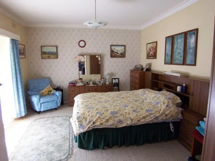 Sixth view of Homely house listing, 8 Brooks St, Bright VIC 3741