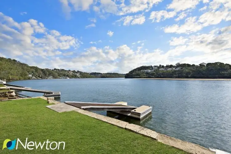 27 Cranbrook Place, Illawong NSW 2234