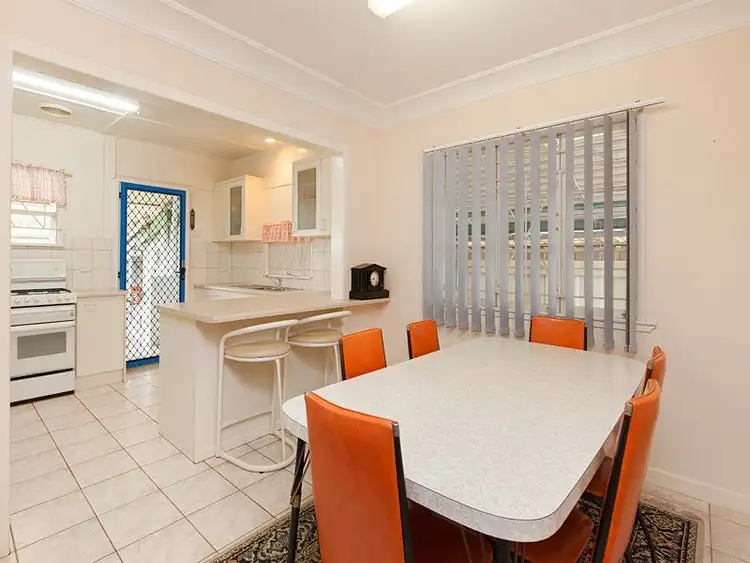 Third view of Homely house listing, 72 LUTZOW  STREET, Tarragindi QLD 4121