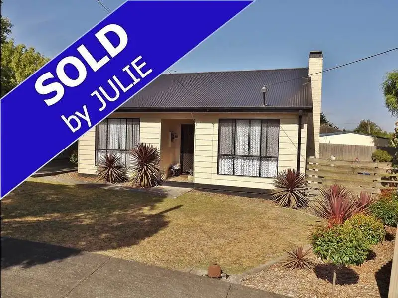 Main view of Homely house listing, 6 Belvedere Court, Newborough VIC 3825