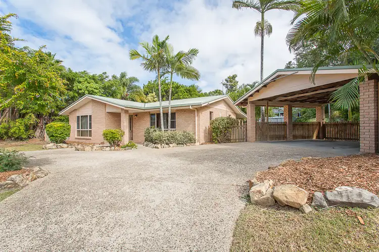 1 Woodlands Drive, Eimeo QLD 4740