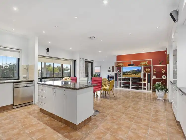 Sixth view of Homely house listing, 4 Blackhorse Drive, Kuraby QLD 4112