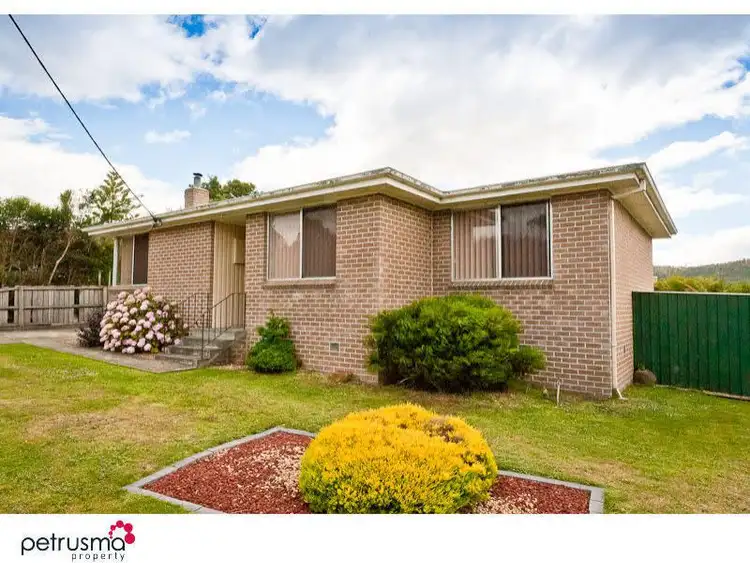 6 Hookey Street, Rokeby TAS 7019