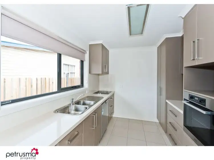 Fifth view of Homely villa listing, 1 / 156 Clarence Street, Bellerive TAS 7018
