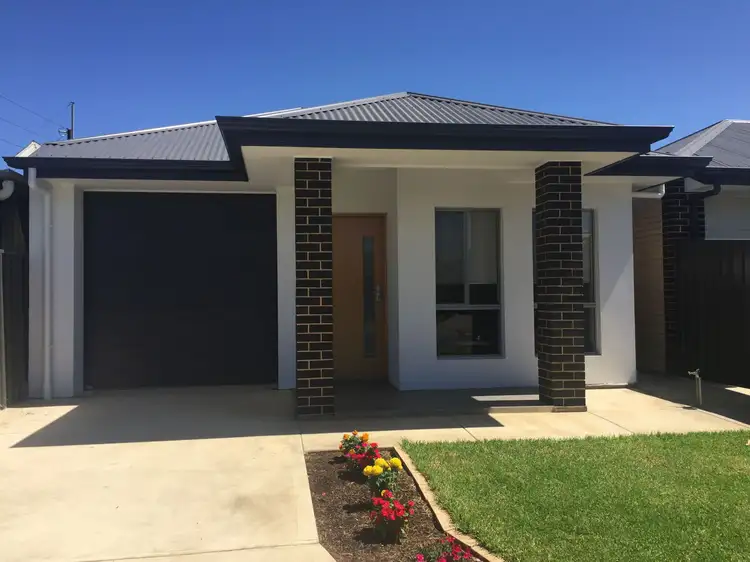 21 Charron Rd, Croydon Park SA 5008