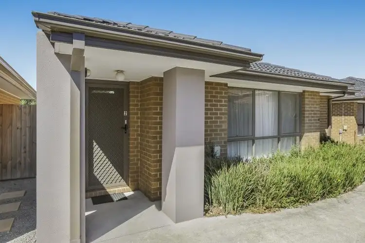Main view of Homely unit listing, 2/8 WILLIAM STREET, Cranbourne VIC 3977