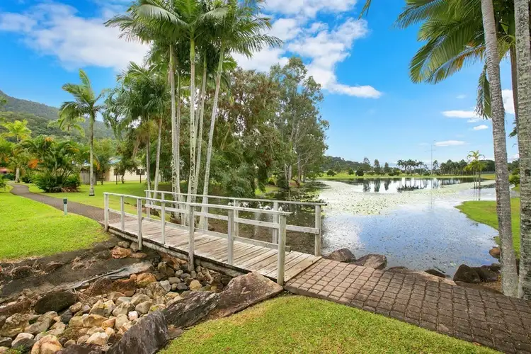 79/31 Lake Placid Road, Caravonica QLD 4878