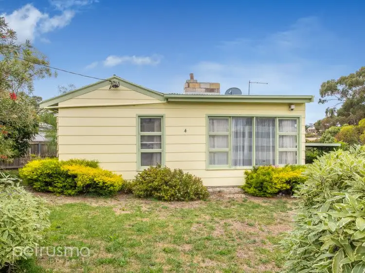 4 Webb Street, Dodges Ferry TAS 7173
