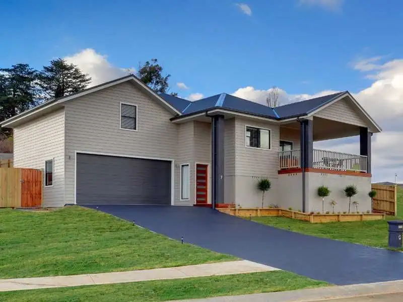 Main view of Homely house listing, 7 Walsh Drive, Goulburn NSW 2580