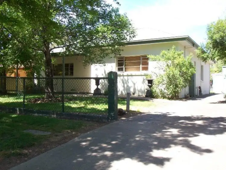 20 Mountbatten Ave, Bright VIC 3741