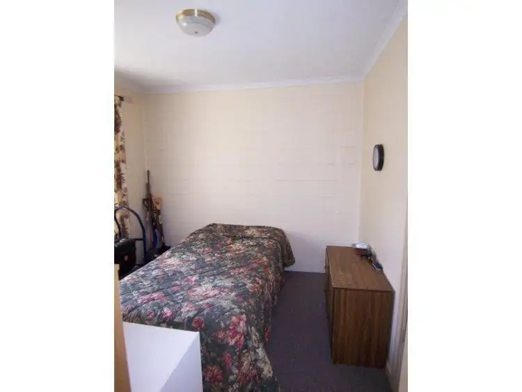 Fifth view of Homely block of units listing, 1-3,23 Toorak Rd, Bright VIC 3741