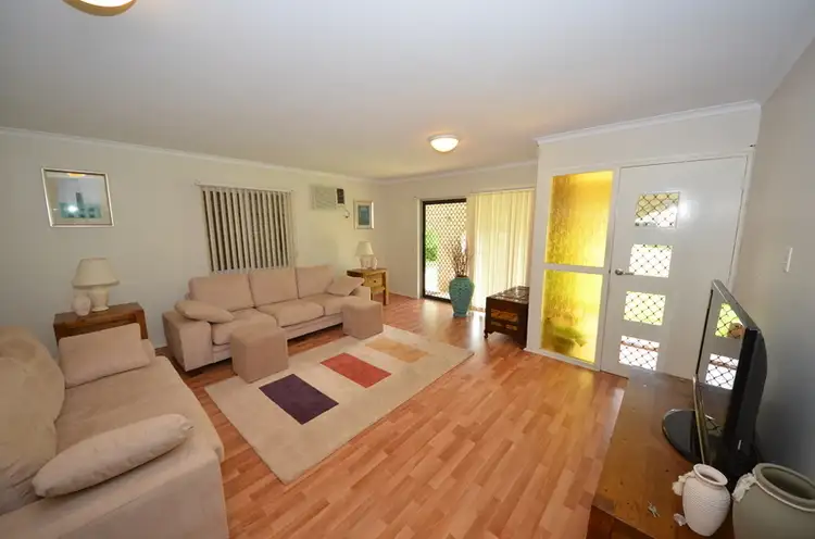 15 Merryl Street, Rasmussen QLD 4815