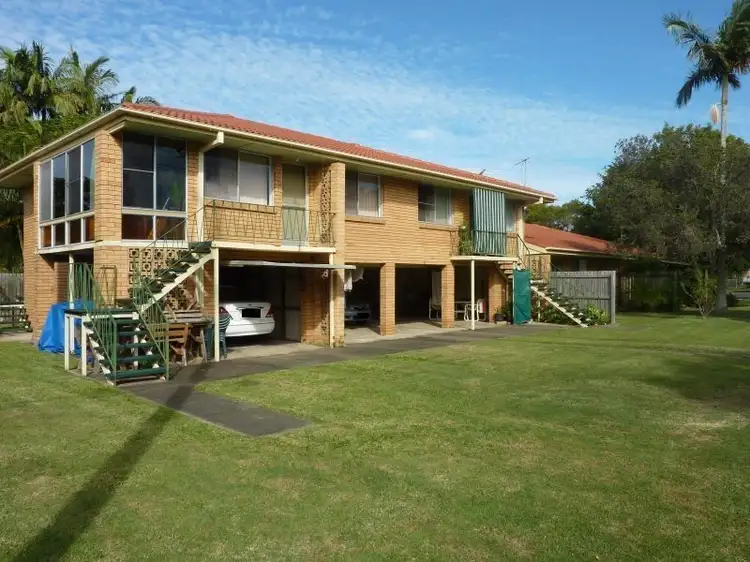 Second view of Homely block of units listing, 195 Beaconsfield Terrace, Brighton QLD 4017