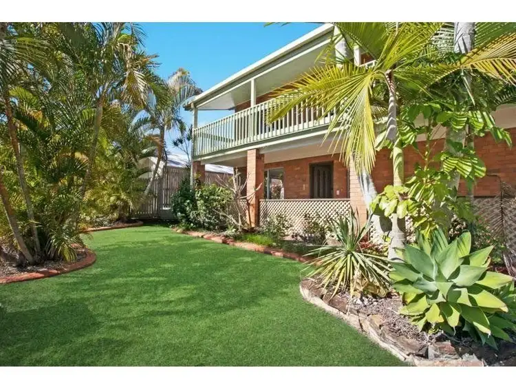 17 Carnoustie Street, Tewantin QLD 4565
