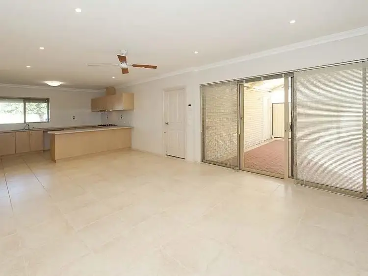 Seventh view of Homely villa listing, 6/1 Cranwell Street, Thornlie WA 6108
