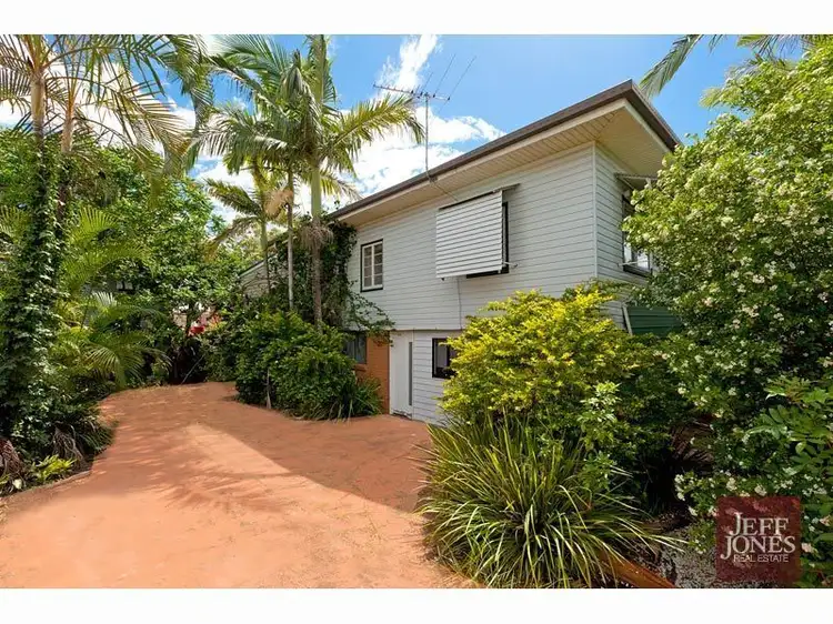 174 Cornwall Street, Woolloongabba QLD 4102