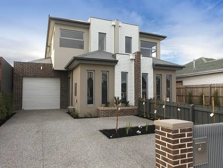 2/44 Hearn Street, Altona North VIC 3025