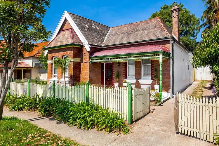 4 Gordon Street, Burwood NSW 2134