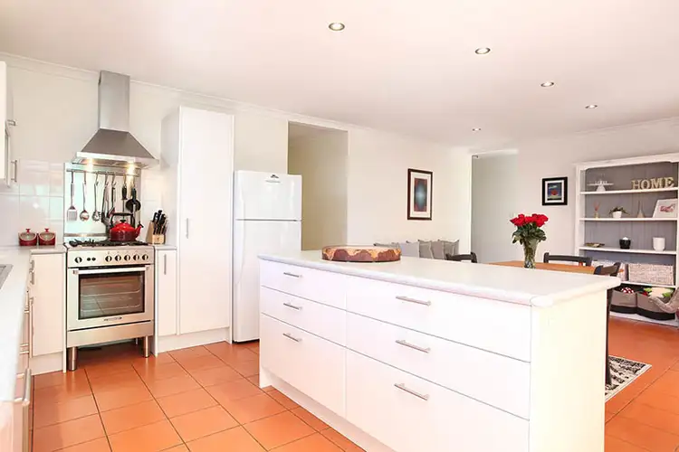 6 Haig St, Ashfield WA 6054