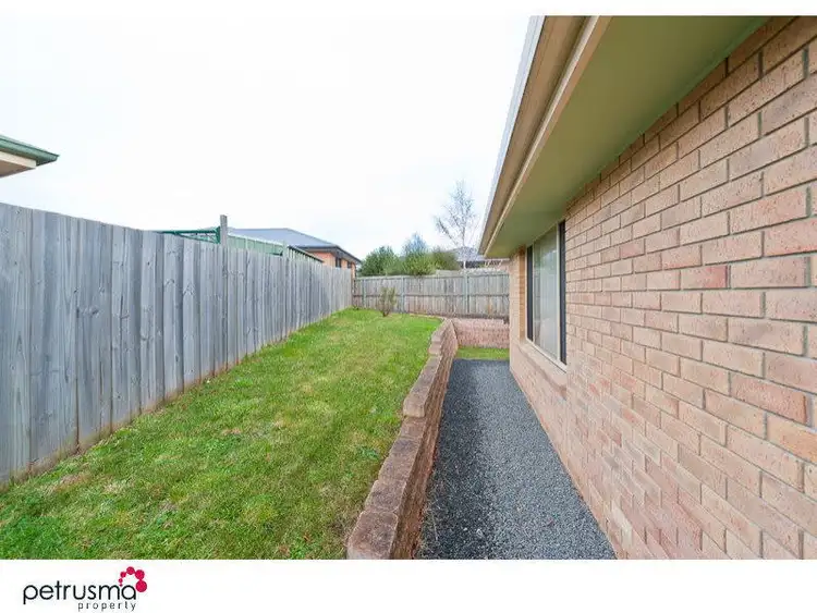 Fifth view of Homely unit listing, 2/34 Whitewater Crescent, Kingston TAS 7050