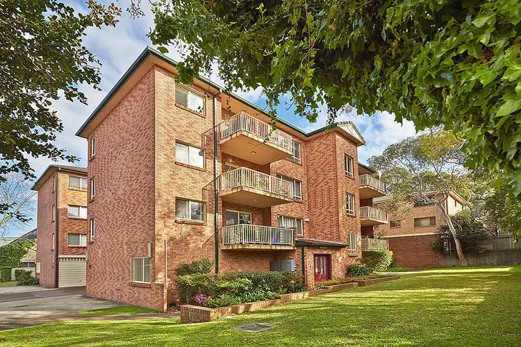10/3A Queensborough Road, Croydon Park NSW 2133