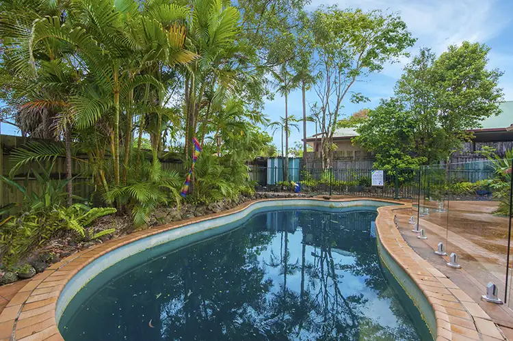 Fifth view of Homely house listing, 2 Palm Place, Byron Bay NSW 2481