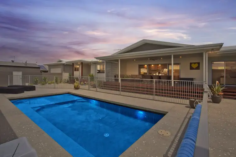 1,579m2 Hideaway in Sommerfeld Crescent, Chinchilla QLD 4413