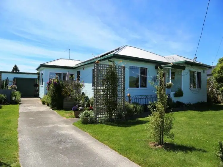 5 Hellyer Street, Smithton TAS 7330
